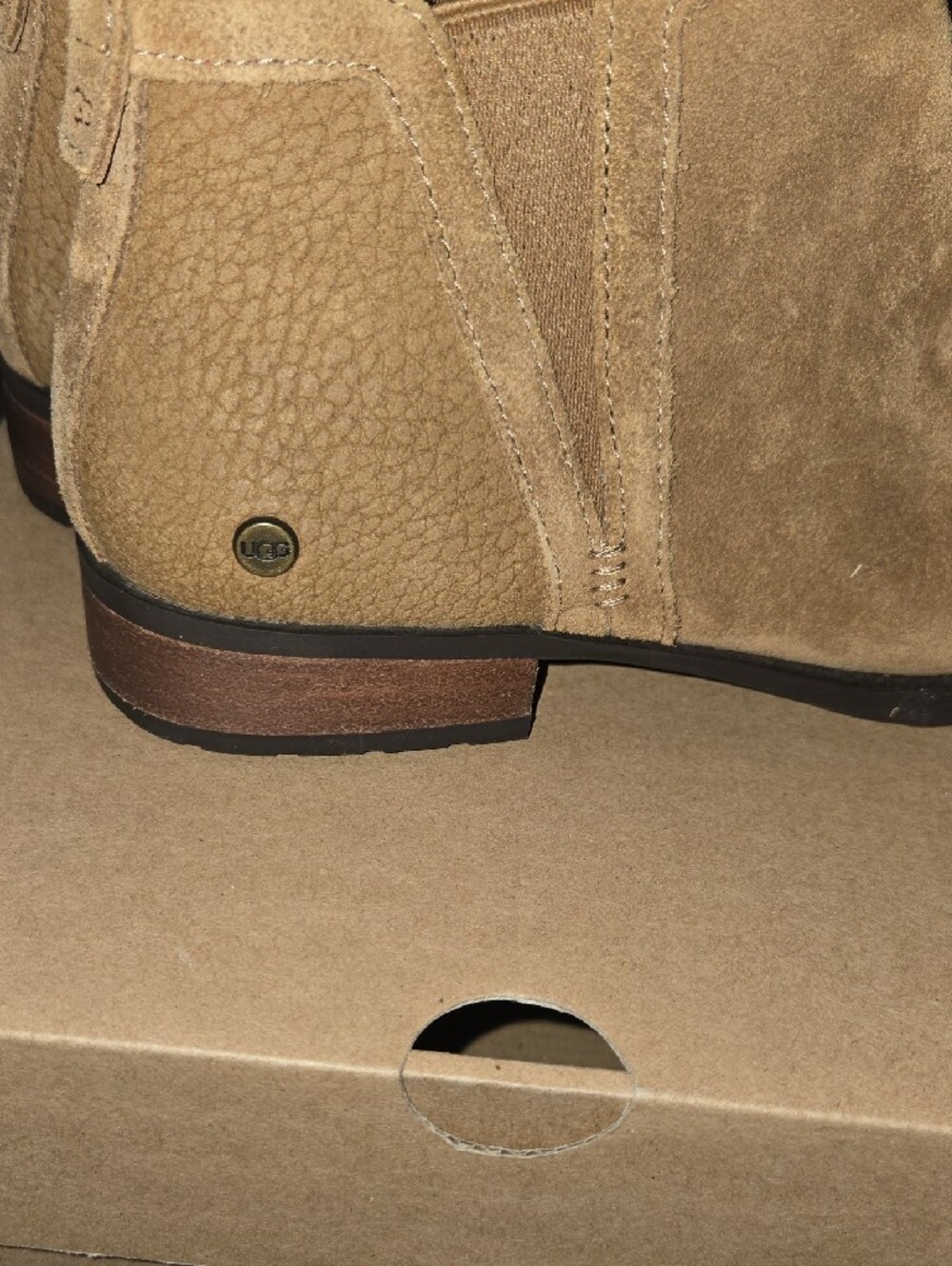 UGG Wmclaire Ankle Boot - Chestnut - Picture 10 of 11